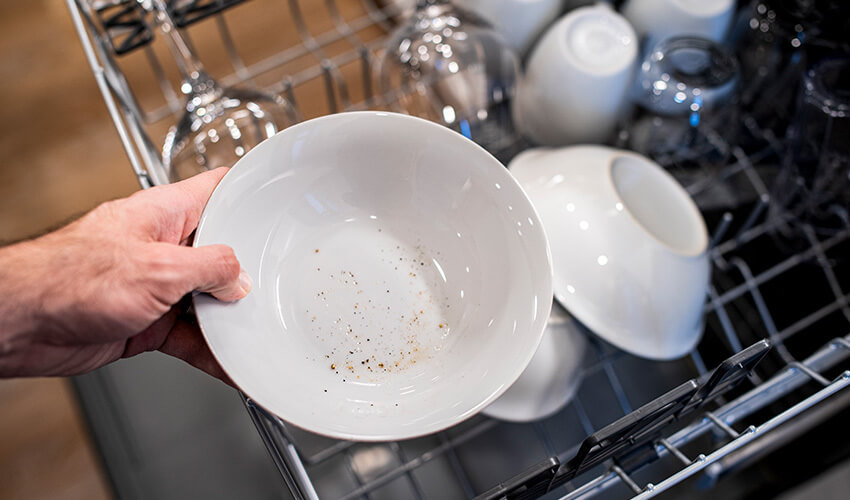 MRA_OUW_DishwasherNotCleaning_BlogPhoto_February_20200117 image
